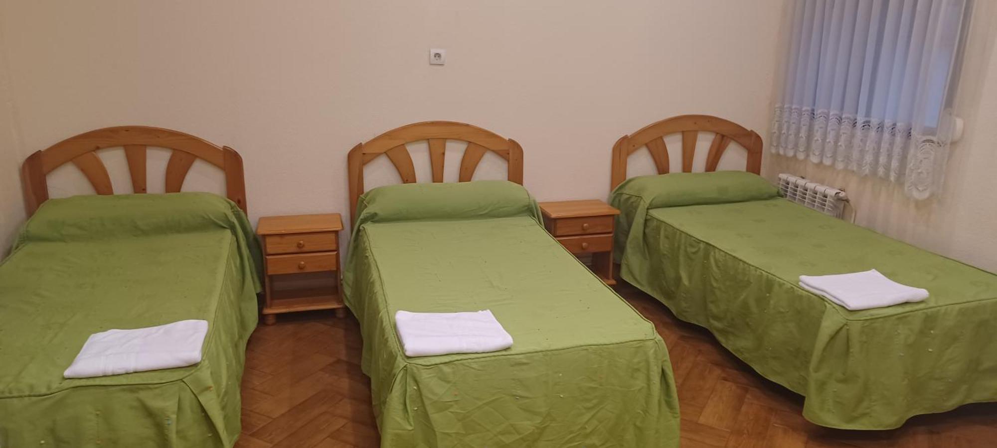 Hostal Pacios Мадрид Экстерьер фото