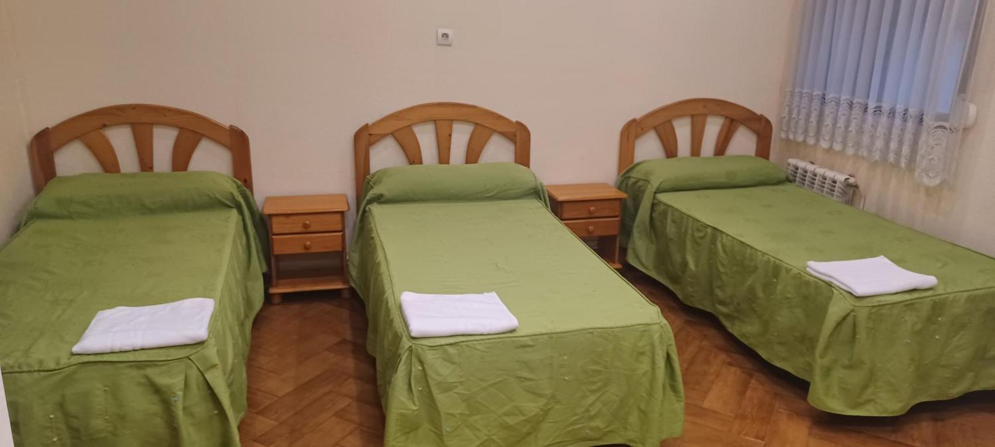 Hostal Pacios Мадрид Экстерьер фото